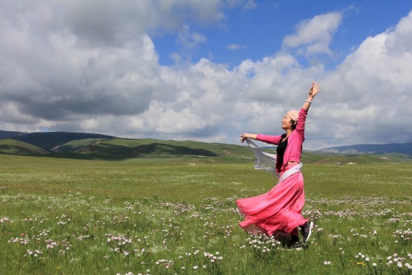 漫步武汉夜，一壶茶话古今情